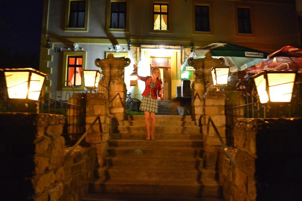 U Zlate Brany Cesky Raj Wellness Hotel Libun Exterior photo